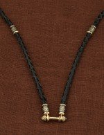 Гайтан из лимонного золота c кожаным шнурком