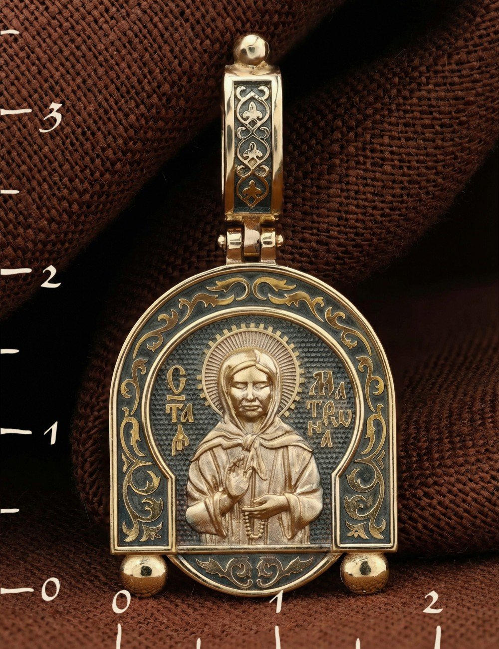 Образок из лимонного золота