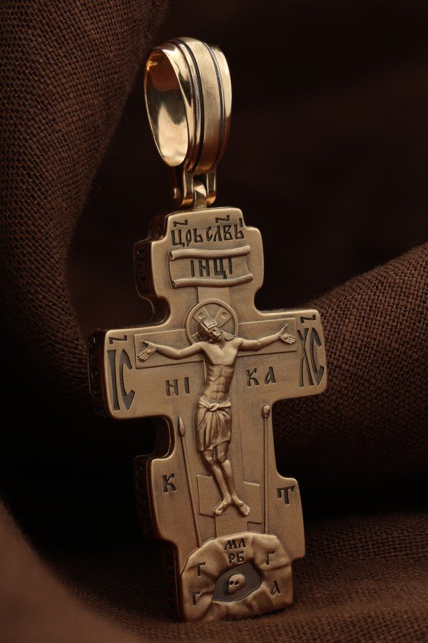 Крест из золота