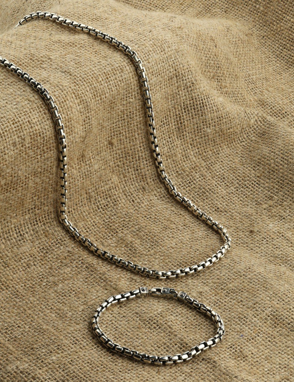 Браслет из серебра