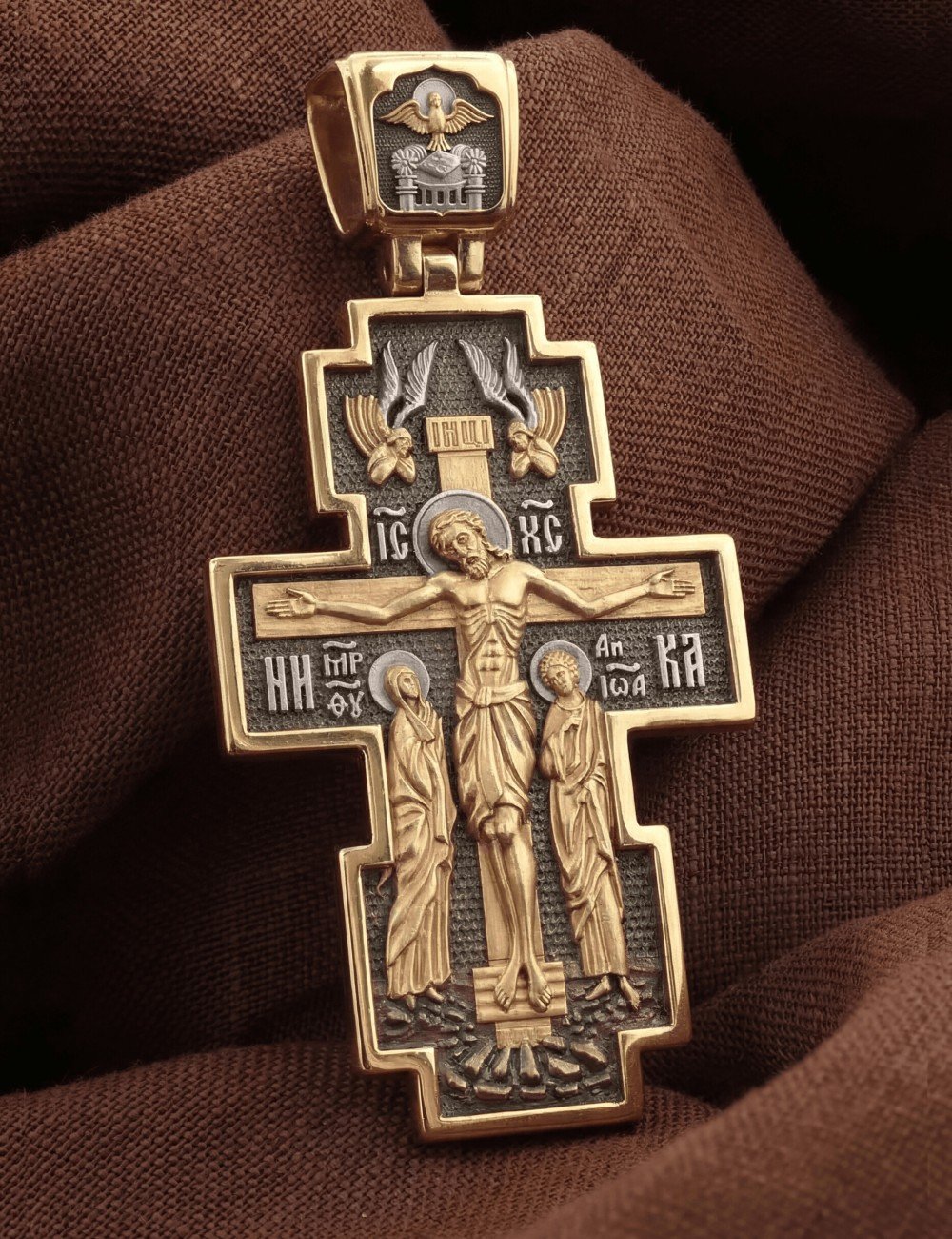 Крест из золота