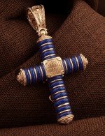 Крест из золота c лазуритом