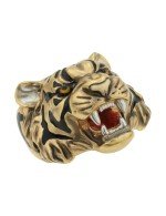 Кольцо из лимонного золота c эмалью