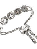 Браслет из белого золота c бриллиантами и ониксом