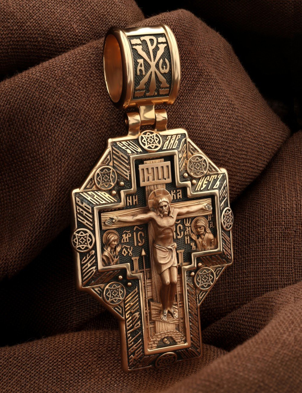 Крест из золота