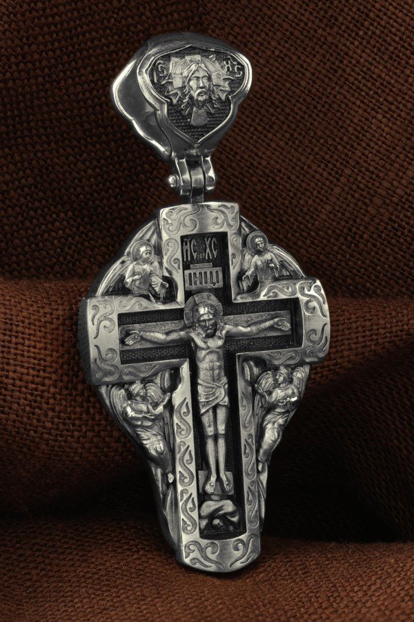 Крест из белого золота