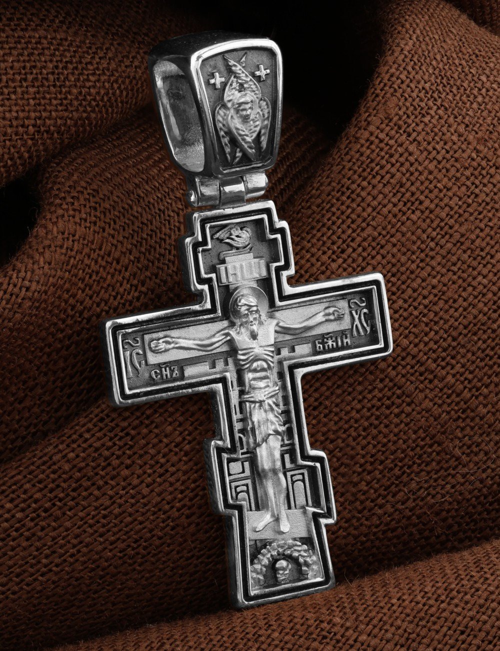 Крест из белого золота