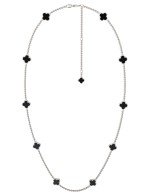 Колье из белого золота c ониксом