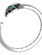 Браслет из белого золота c бриллиантами, рубином, ониксом, малахитом и перламутром