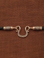 Гайтан из золота c кожаным шнурком