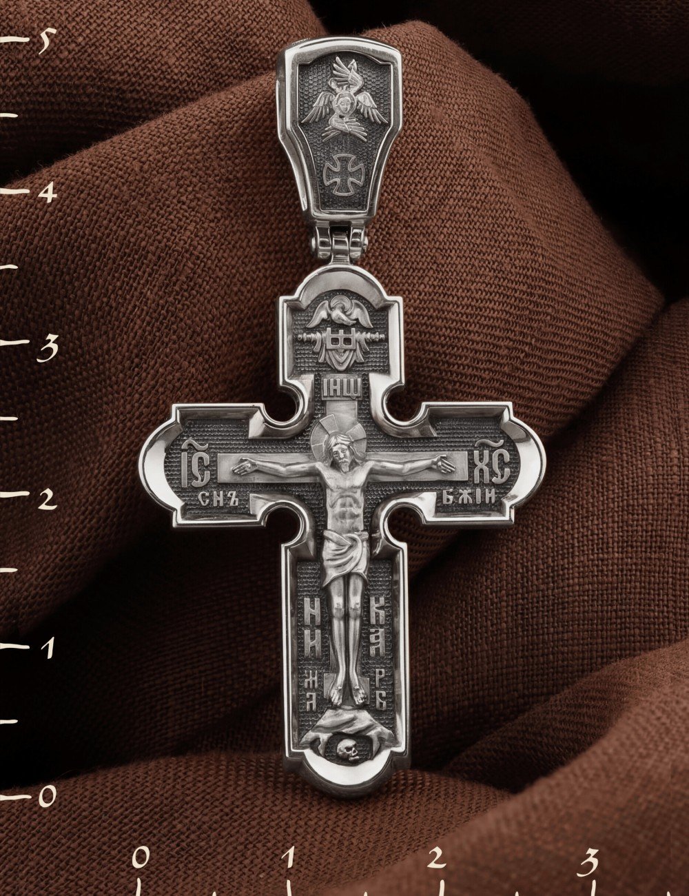 Крест из белого золота