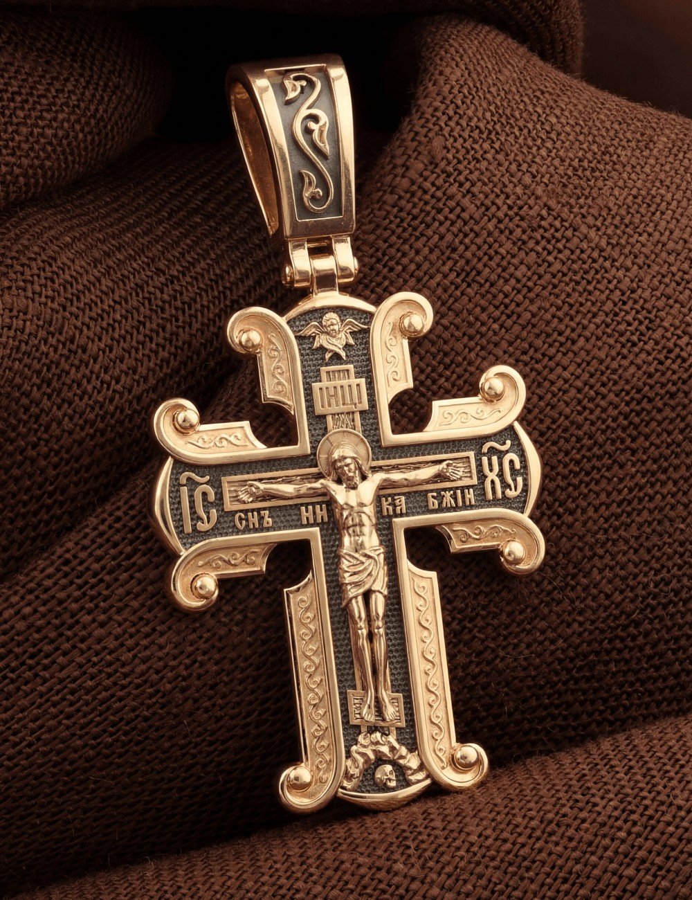 Крест из золота