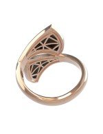 Кольцо из золота c ониксом и перламутром