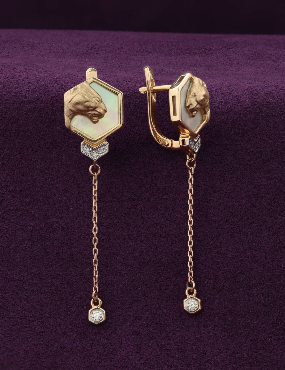 Серьги из золота c бриллиантами и перламутром