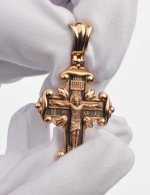 Крест из золота