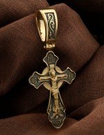 Крест из лимонного золота