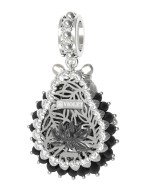 Подвеска из белого золота c эмалью и ониксом