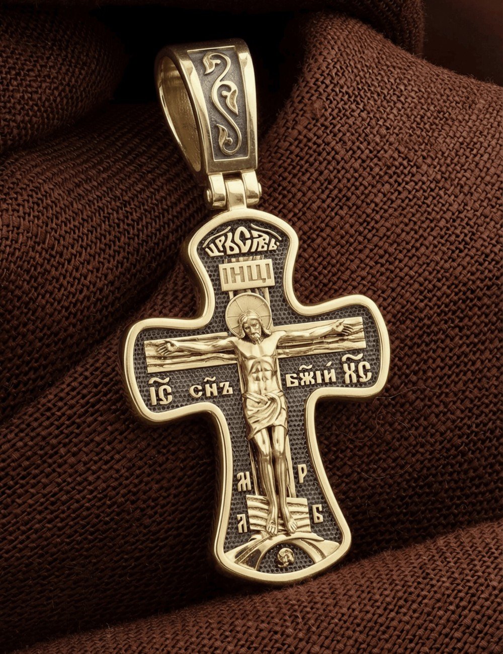 Крест из лимонного золота