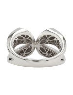 Кольцо из белого золота