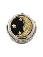 Кольцо из белого золота c ониксом и перламутром