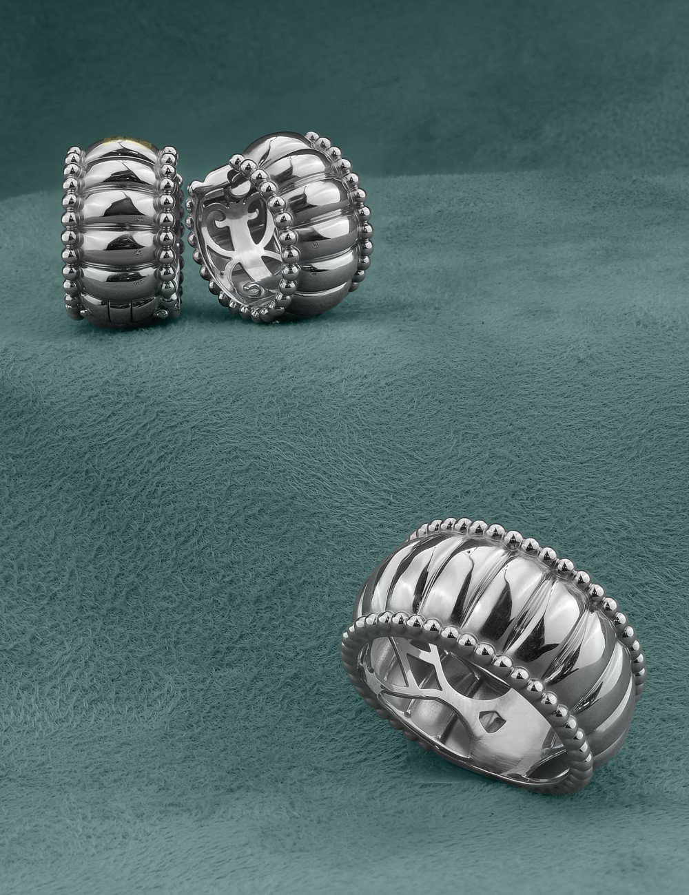 Серьги из белого золота