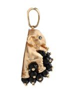 Подвеска из золота c эмалью и ониксом