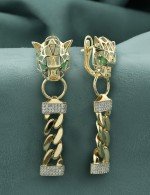 Серьги из лимонного золота c бриллиантами и изумрудом