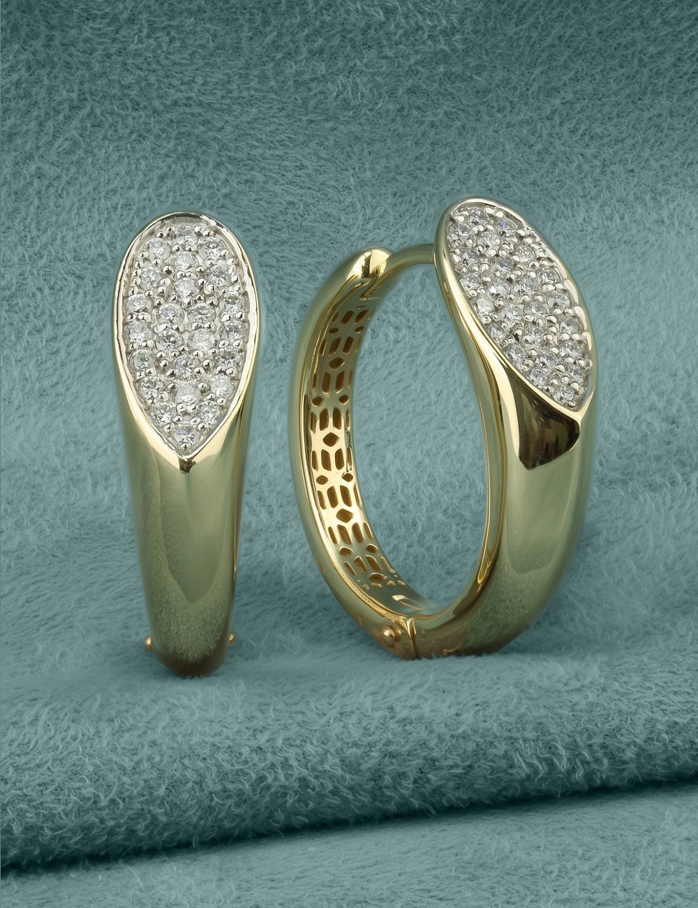 Серьги из лимонного золота c бриллиантами