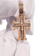 Крест из золота