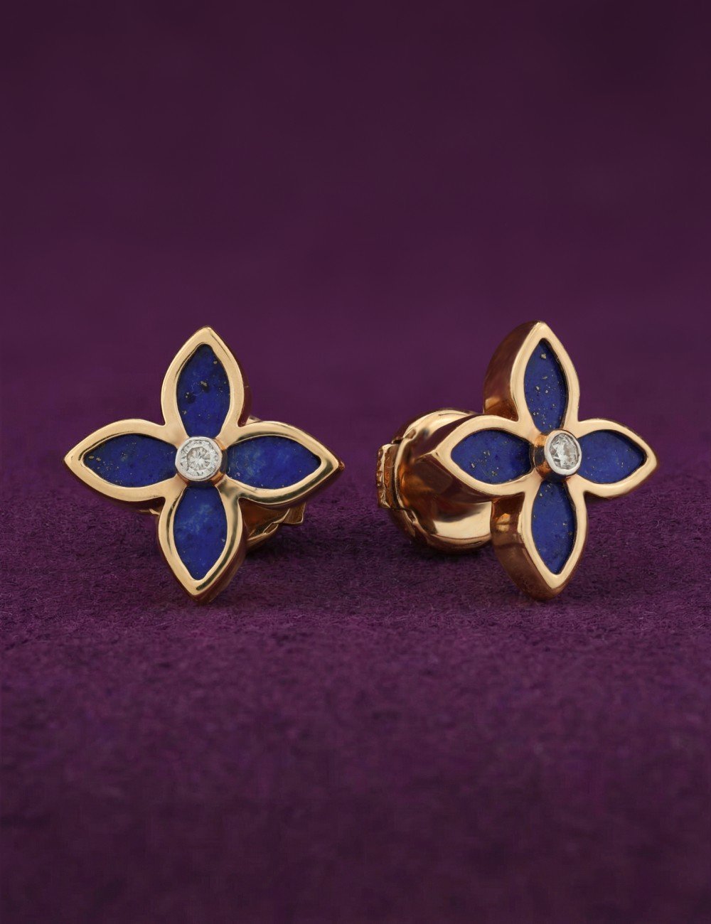 Серьги из золота c бриллиантами и лазуритом