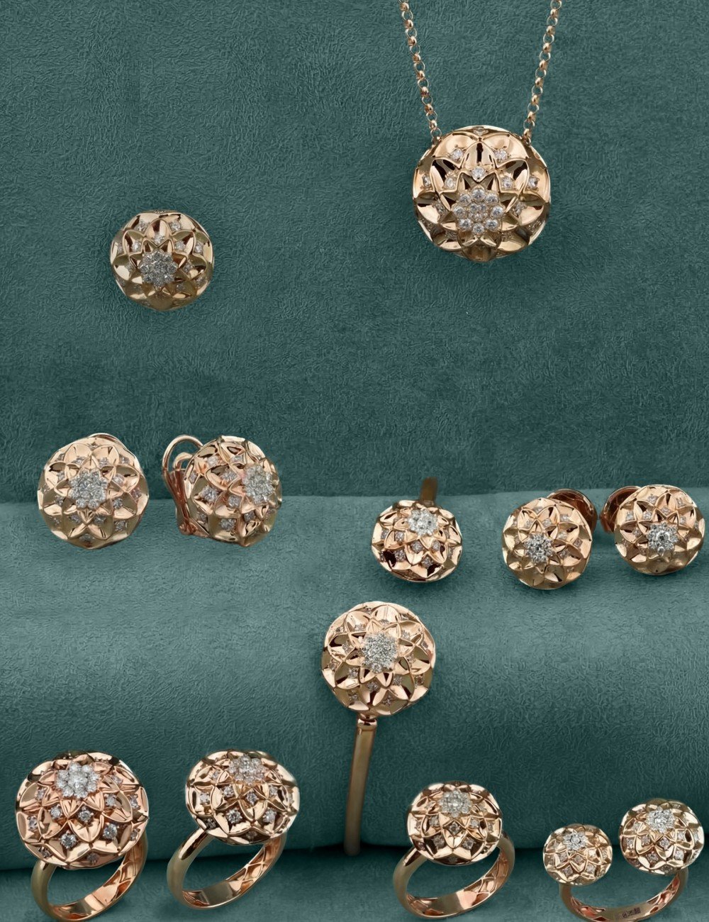 Серьги из золота c бриллиантами