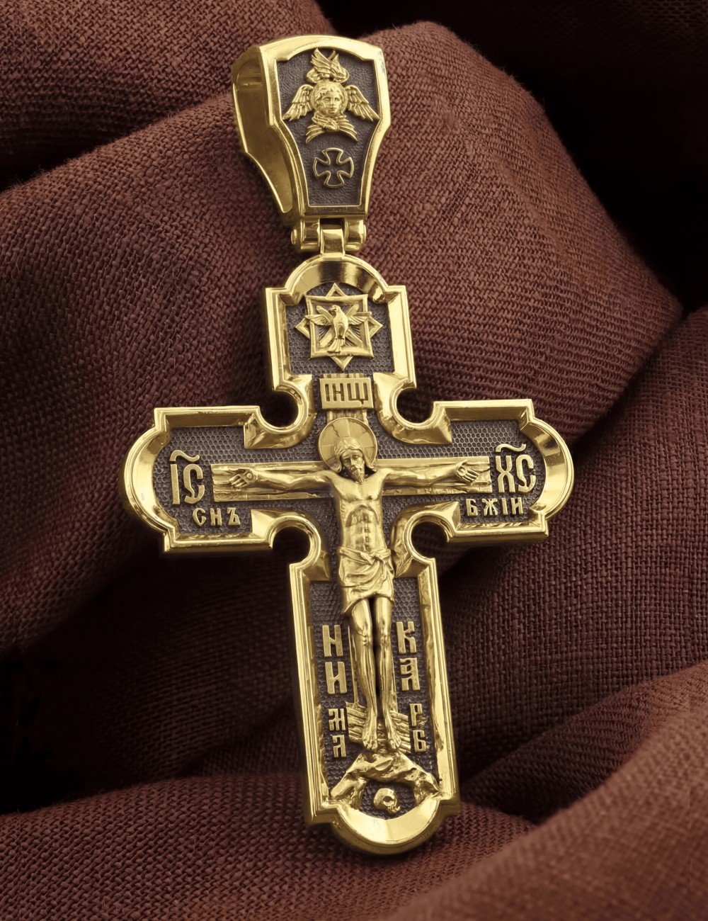 Крест из лимонного золота