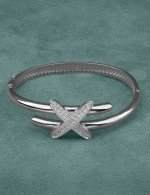 Браслет из белого золота c бриллиантами