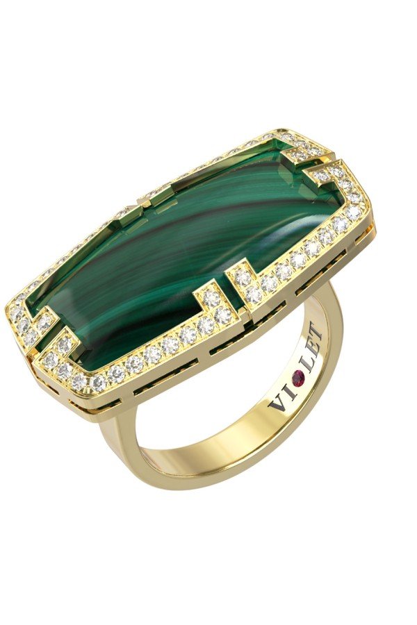 Кольцо из лимонного золота c бриллиантами, рубином и малахитом