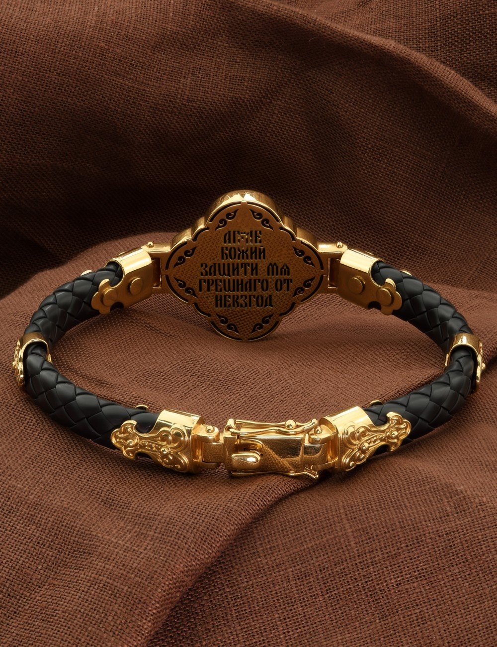 Браслет из лимонного золота c шнурком и ониксом