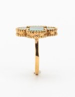 Кольцо из золота c малахитом