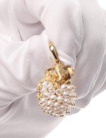 Подвеска из лимонного золота c эмалью и жемчугом