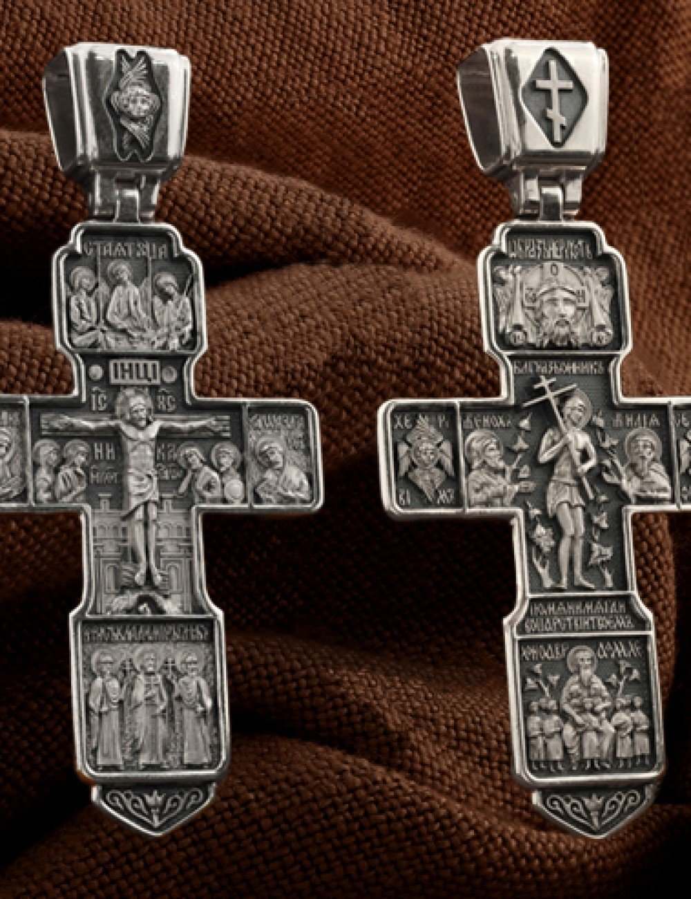 Крест из белого золота