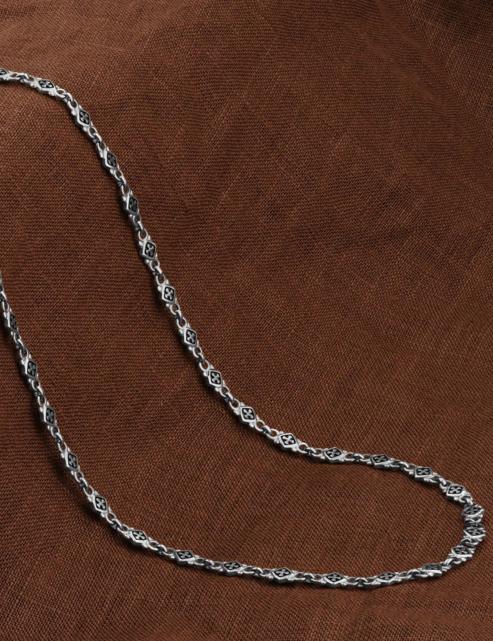 Цепь из белого золота