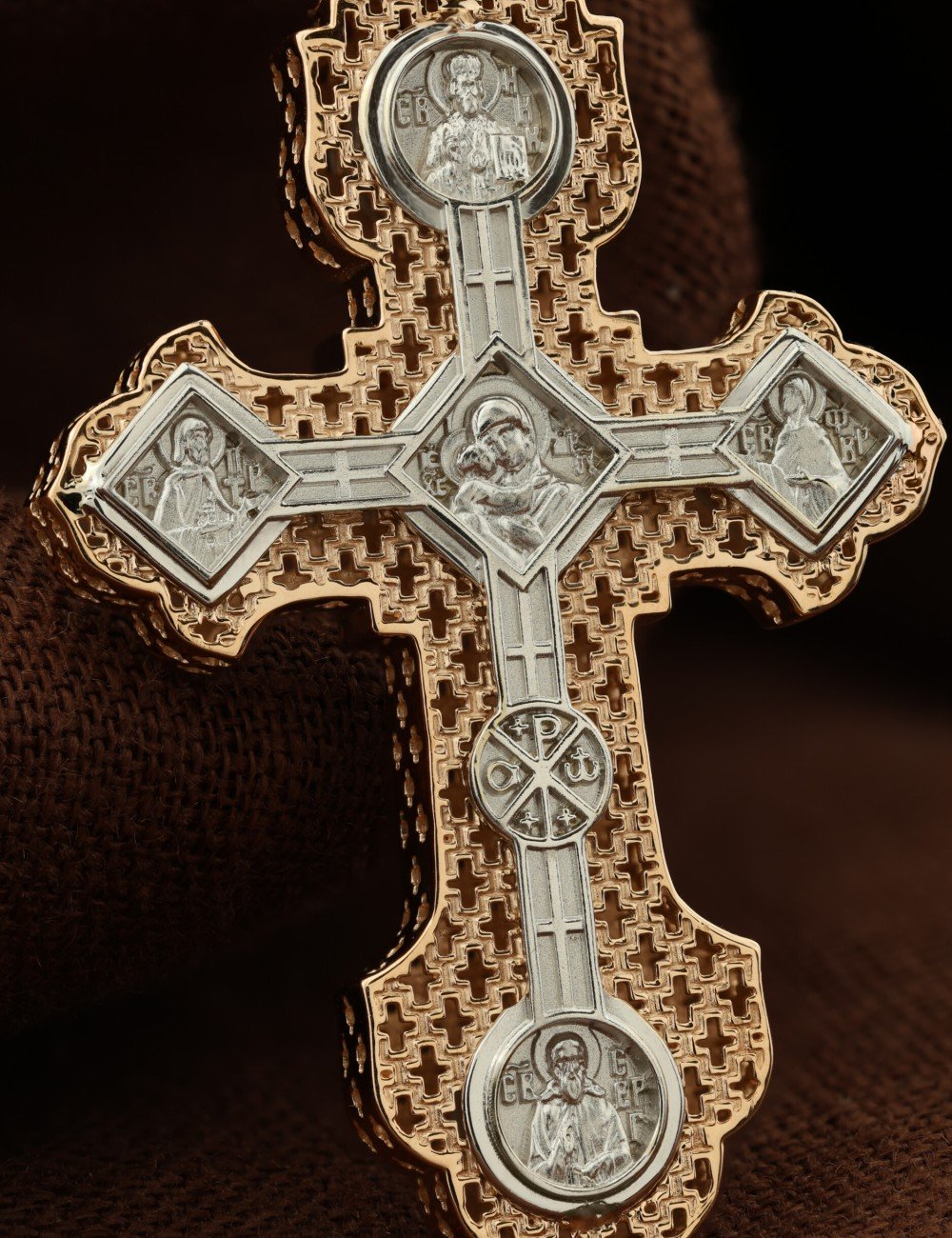 Крест из золота