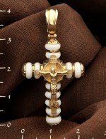 Крест из лимонного золота c кахолонгом