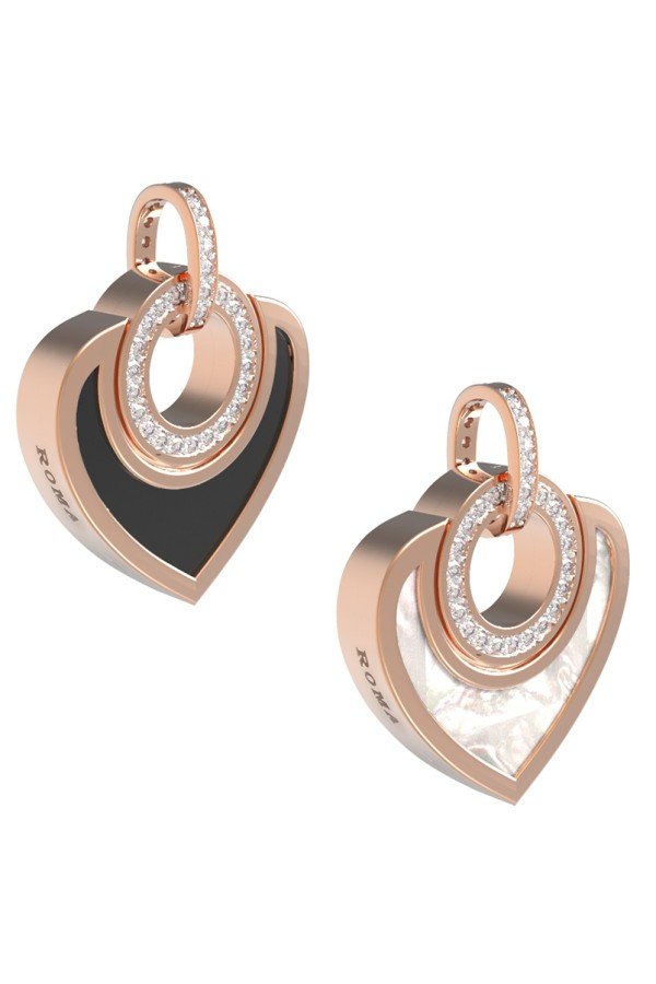 Подвеска из золота c бриллиантами, ониксом и перламутром