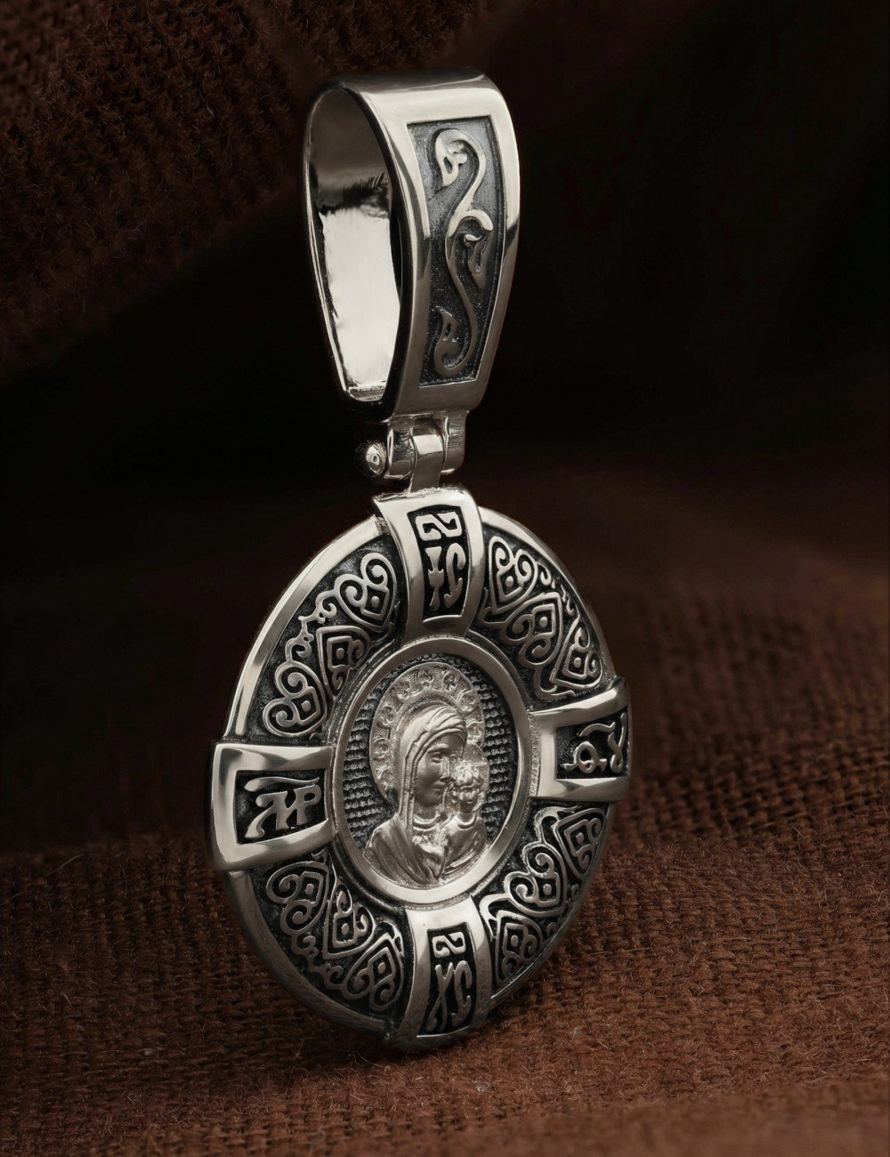 Образок из белого золота