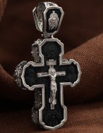 Крест из белого золота c эбеновым деревом