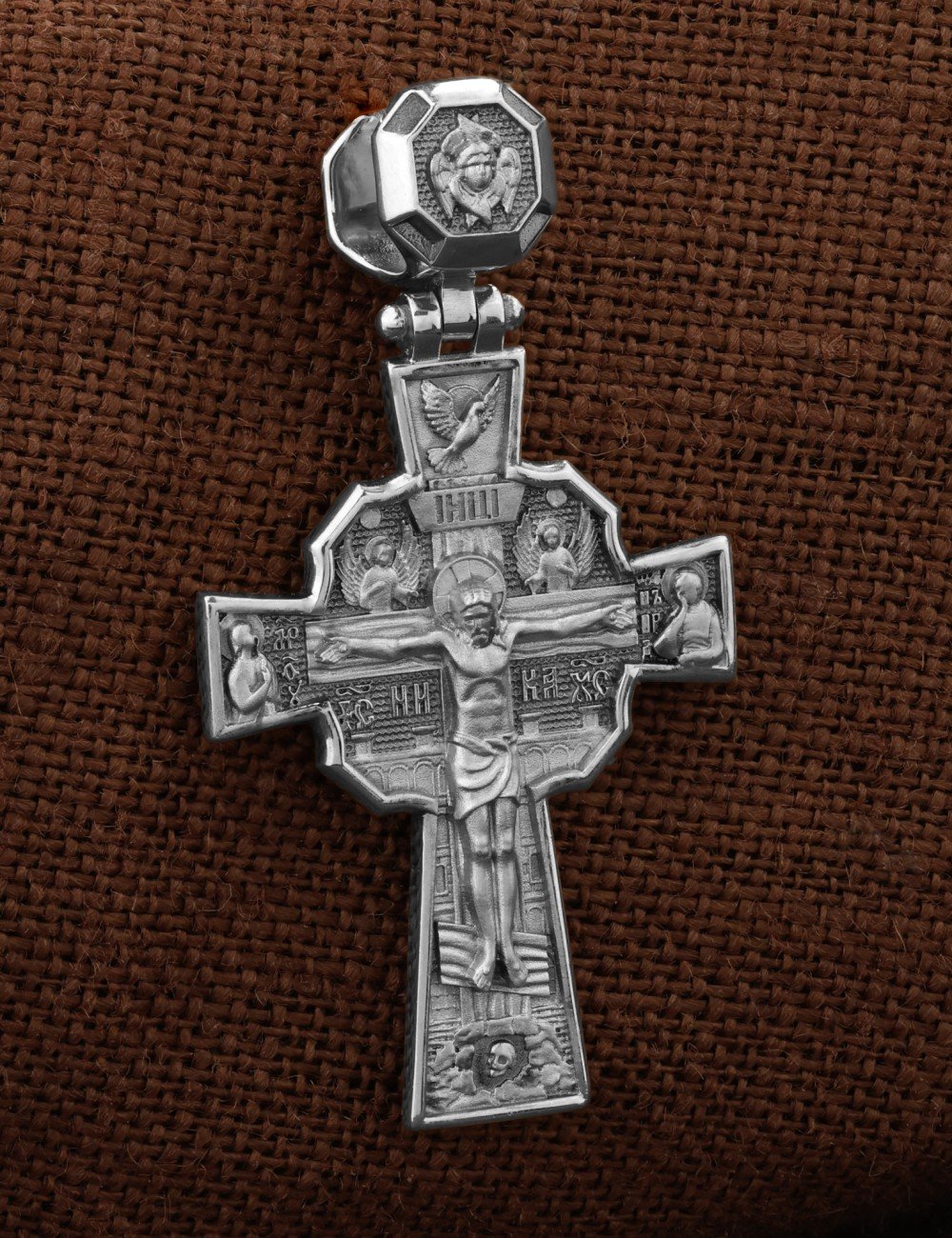 Крест из белого золота