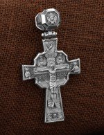 Крест из белого золота