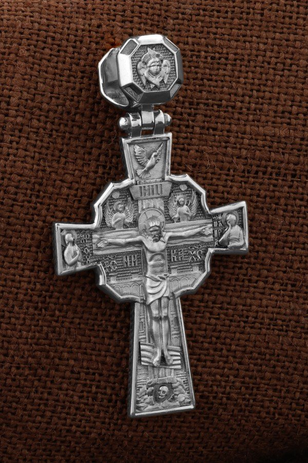 Крест из белого золота