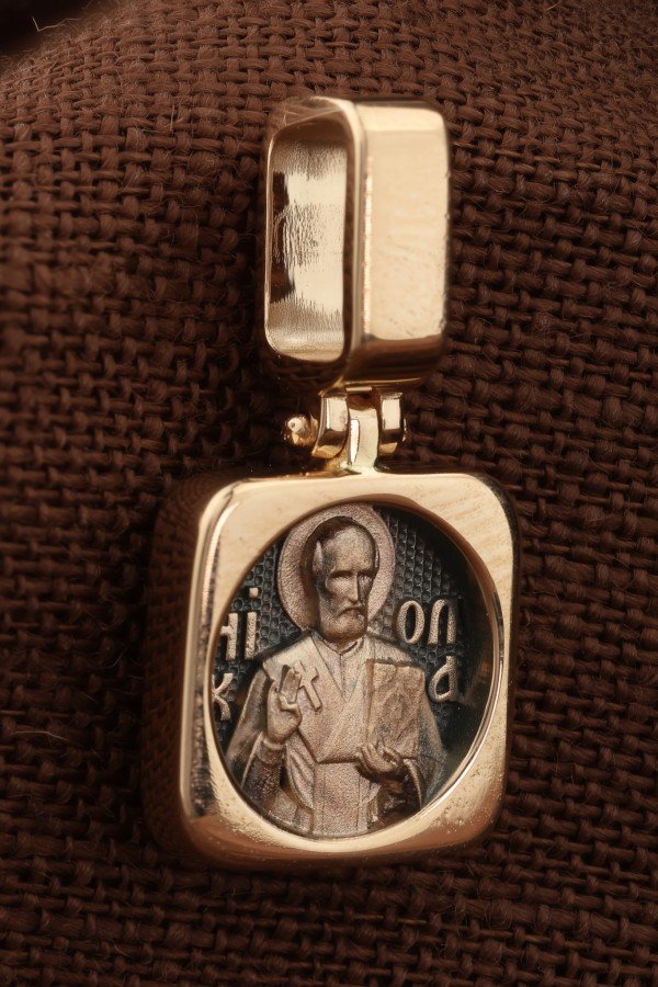 Образок из золота