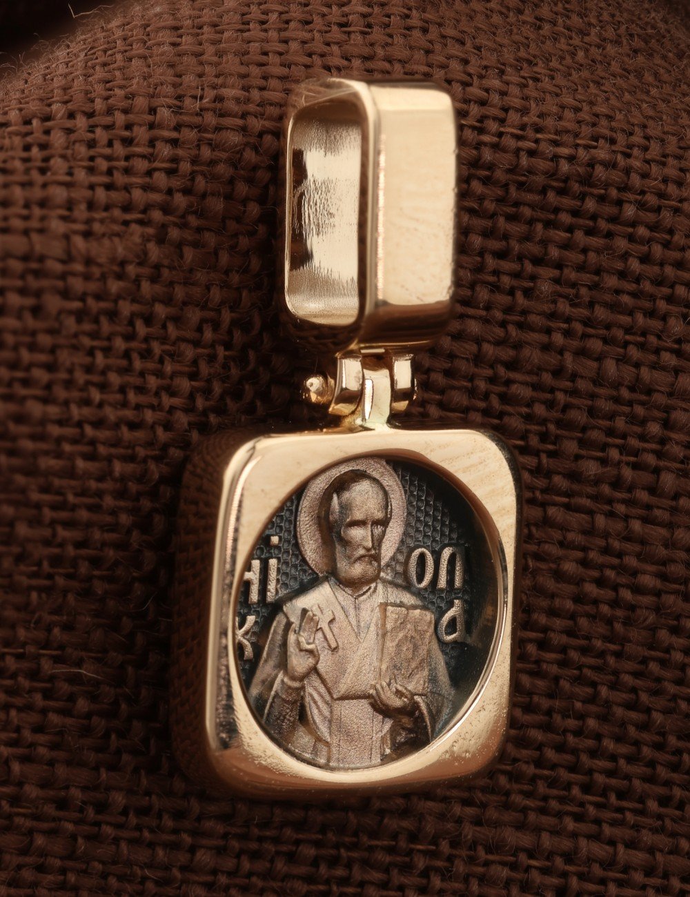 Образок из золота