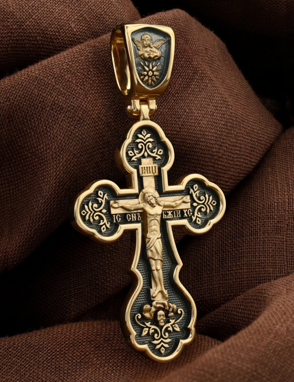 Крест из лимонного золота